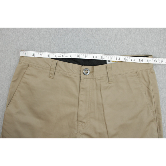 Volcom Shorts Mens 34 Beige Chino Flat Front True To This 11" Inseam - Picture 7 of 7